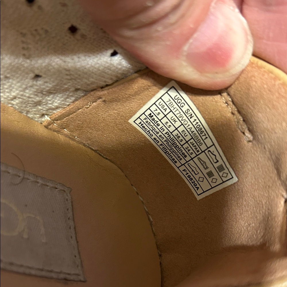 UGG Cream Perforated Flats - Picture 8 of 11